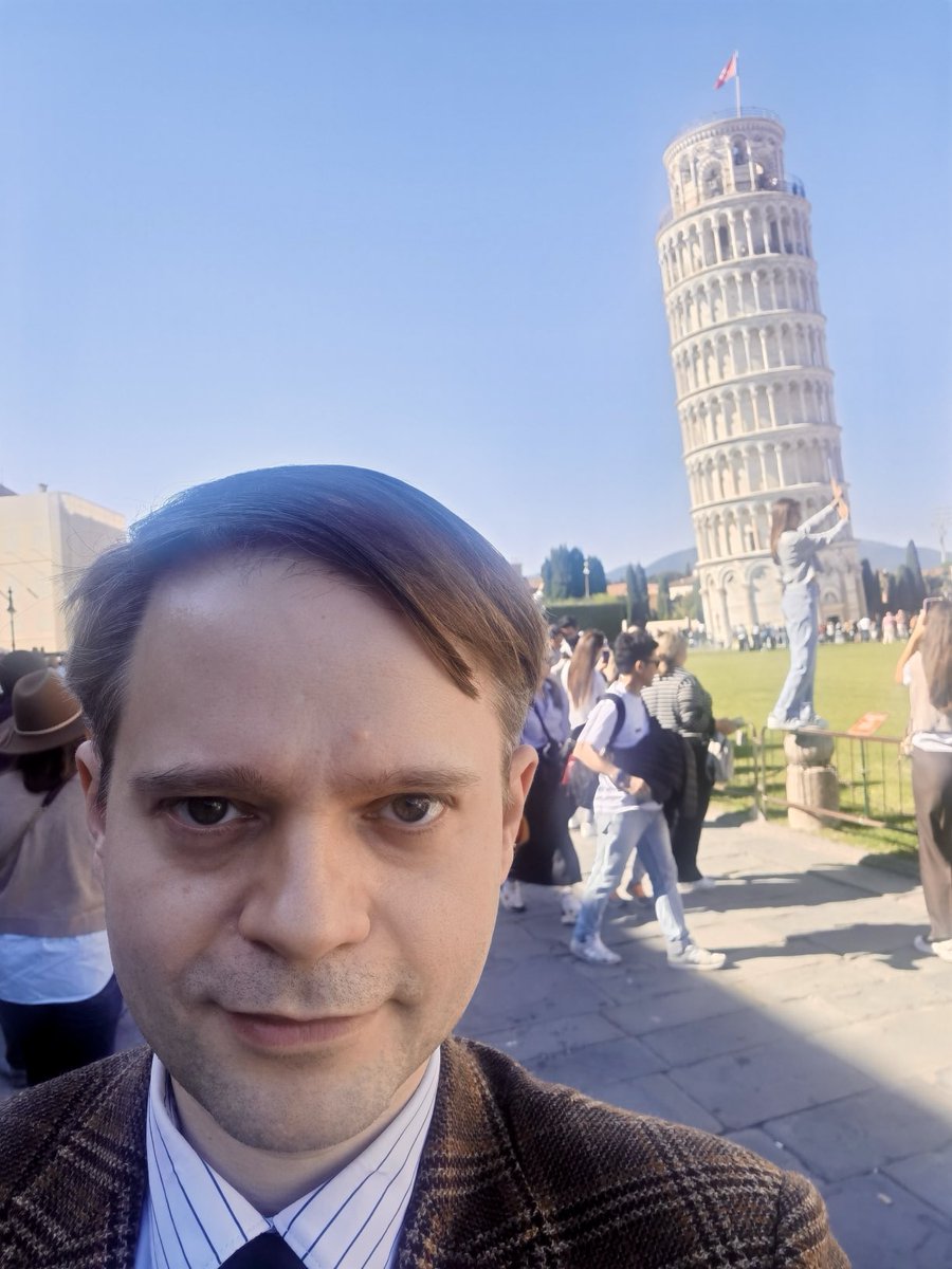 uthercs's tweet photo. They had one job, but how many people would have heard of the upright tower of Pisa? https://t.co/oVRDZ61zgu