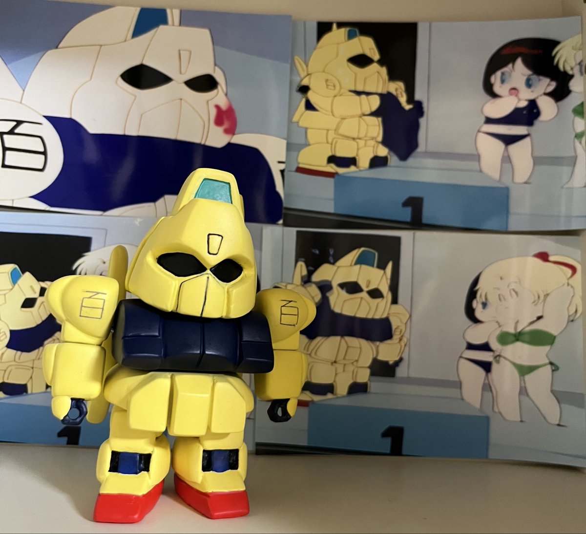 #みんなの百式が見たい
#SDガンダム 
「強い女…」
