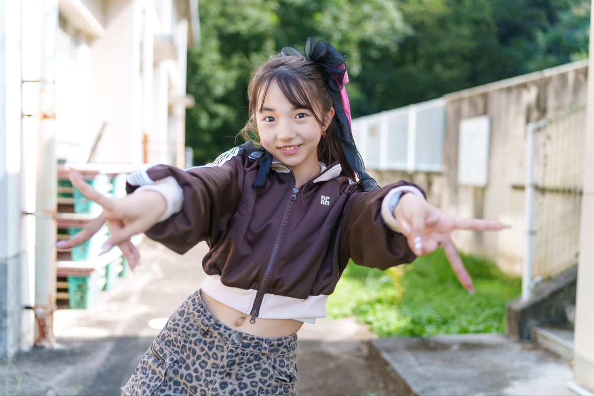 me310501's tweet image. お疲れ様✨️
調理実習めっちゃ上手くいったよ🥰
ちょー美味しかった😋
2時間取ってあったけど
1時間くらいで終わったよ〜🎶
また家でも作りたい💗

運動会練習🎌2曲目終わった🥰
次から3曲目に入るの😆楽しみ🎶💫

#藤竹美衣 
#みい
#JS6
#拡散希望︎
#美少女図鑑
素敵なお写真ありがとうございます💗