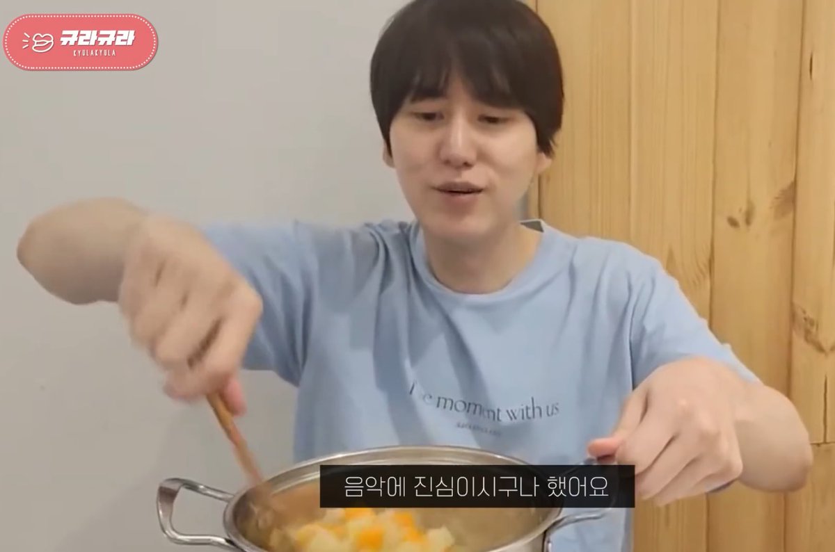 오랜만에 다시보는 클램차우더 만드는 나 홀로 펜션에 조규현 ㅋㅋㅋㅋ youtu.be/VTearn1seN8