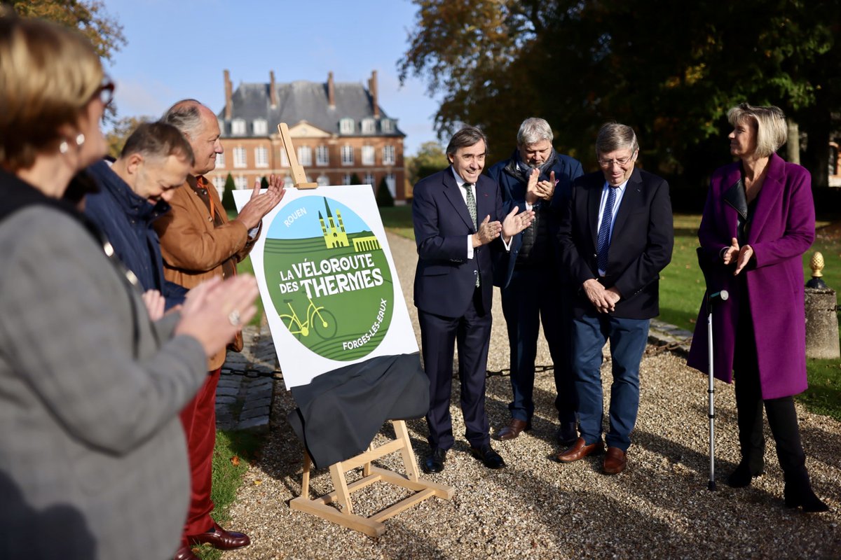 seinemaritime's tweet image. #ATTRACTIVITÉ 🚲 La Véloroute des Thermes et ses 55 km entre Forges-Les-Eaux et Rouen officiellement inaugurée.

🚴 Avec cet ultime tronçon, le tour de la Seine-Maritime à vélo est enfin possible !