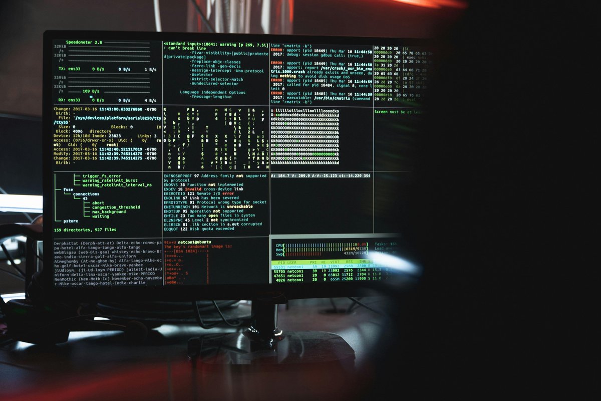 🌐🛡️ En un mundo hiperconectado, una política de seguridad de red sólida es esencial para proteger tu organización. 📋💻 Define normas, accesos y protocolos que blindan tu infraestructura ante amenazas cibernéticas. 🚫🔓 ¡Fortalece tu red ahora! 💪👉  mnge.it/fFG