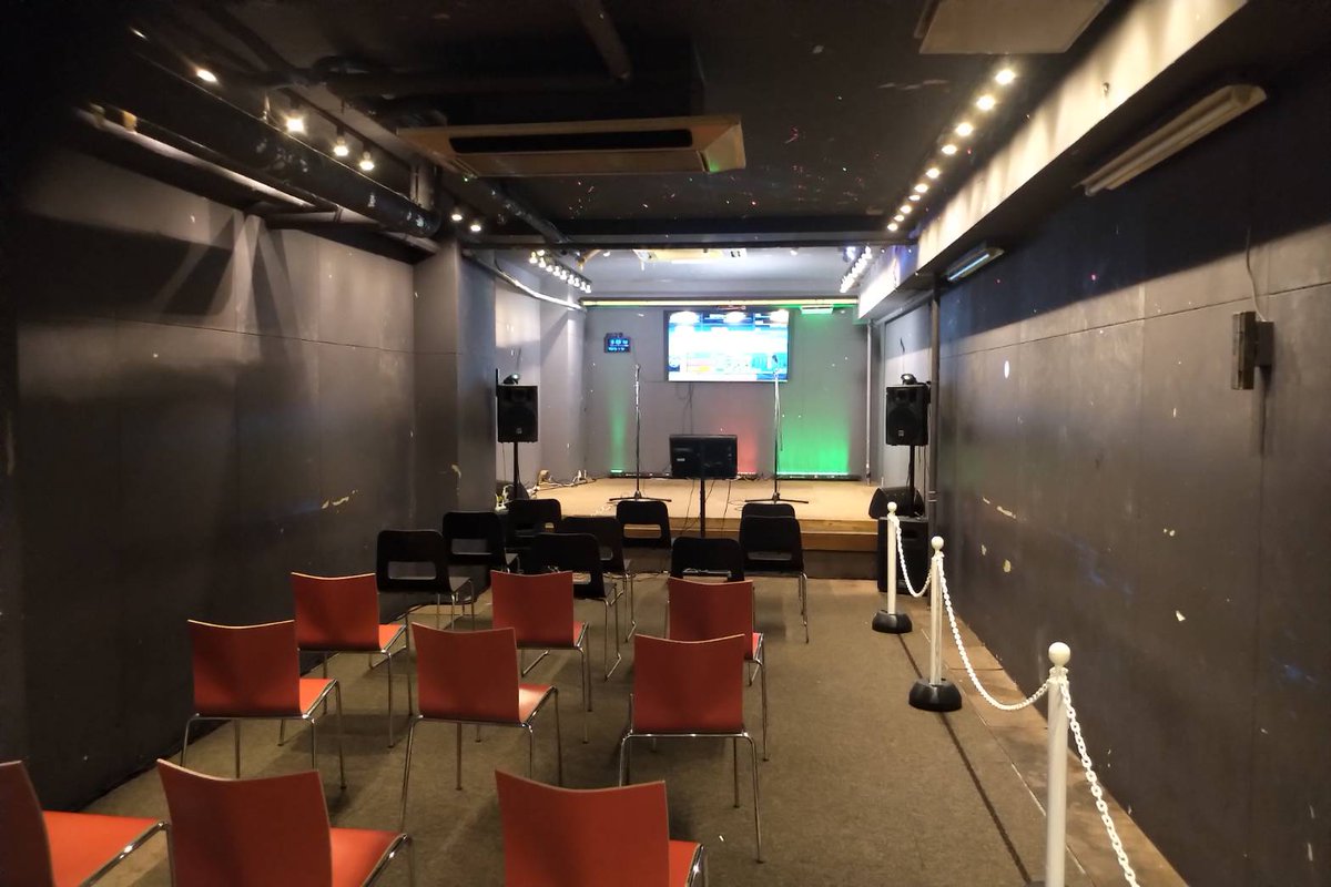 kofu_shaima's tweet image. 甲府に専用劇場がある超本格的 #ご当地アイドル
💎２０２６年夏のデビュー🎤 #オーディション 面談甲府で開催中！💎
年齢13歳～28歳まで応募可能！
✨オンライン予約で面談予約！✨
#アイドルオーディション 予約→maidbaito.net
東京の芸能事務所・ミアエンタテイメントが運営！