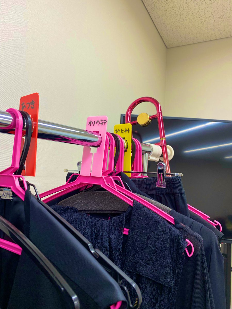 hitomi_solana's tweet image. 皆さんMステ応援ありがとうございました🙏🏻✨
テレビなの忘れて思いっきり楽しんじゃいました❤️‍🔥✨後で映像みるのちょっとこわいww😂
そして今はホッとcool downして、どこの映画館に観に行くか調べているなう！
東京でも行って、地元で家族や幼馴染とも観たいな、くずはモールか、四條畷のイオンかな🤔…