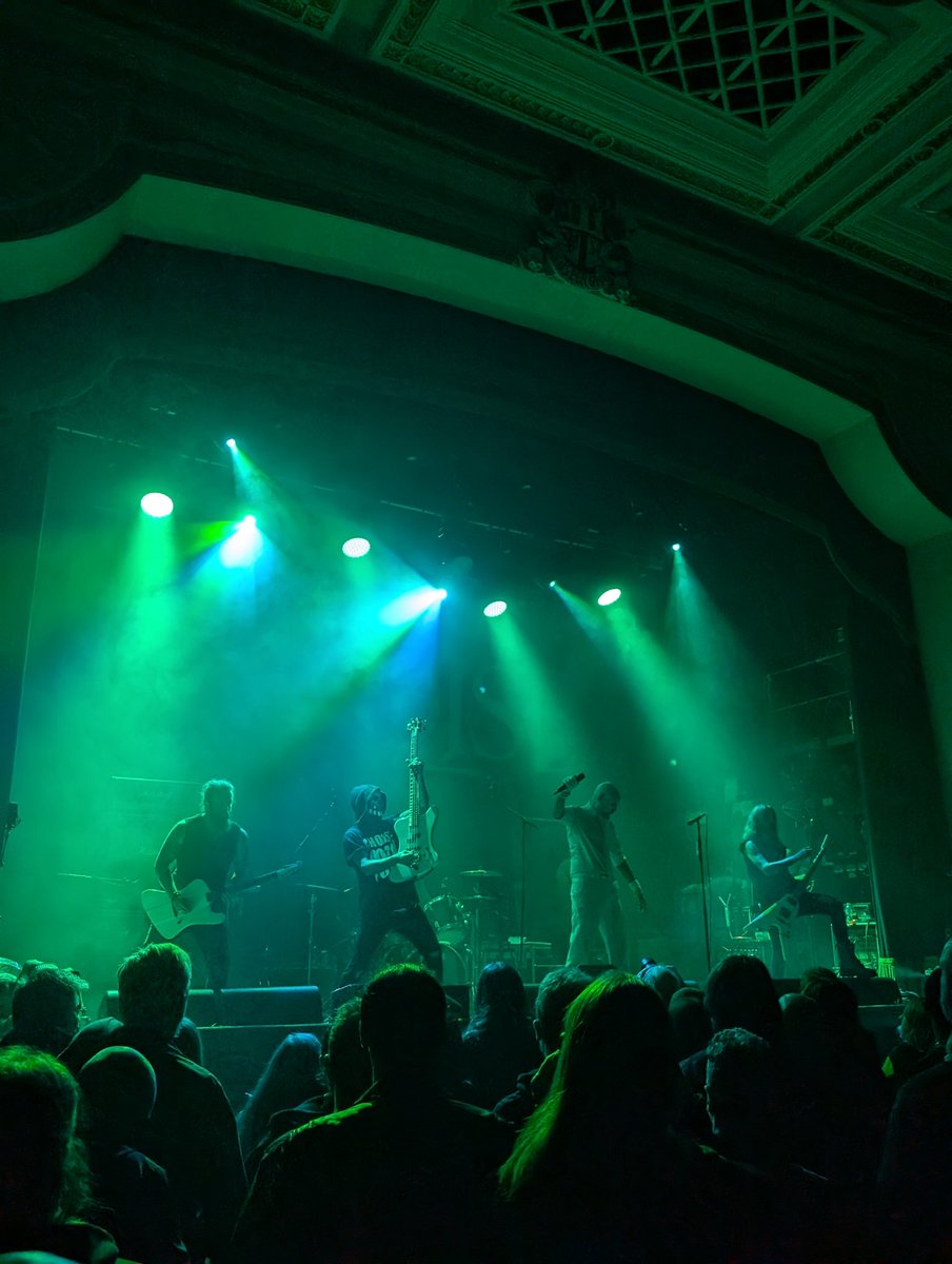 High Parasite started off proceedings very well!