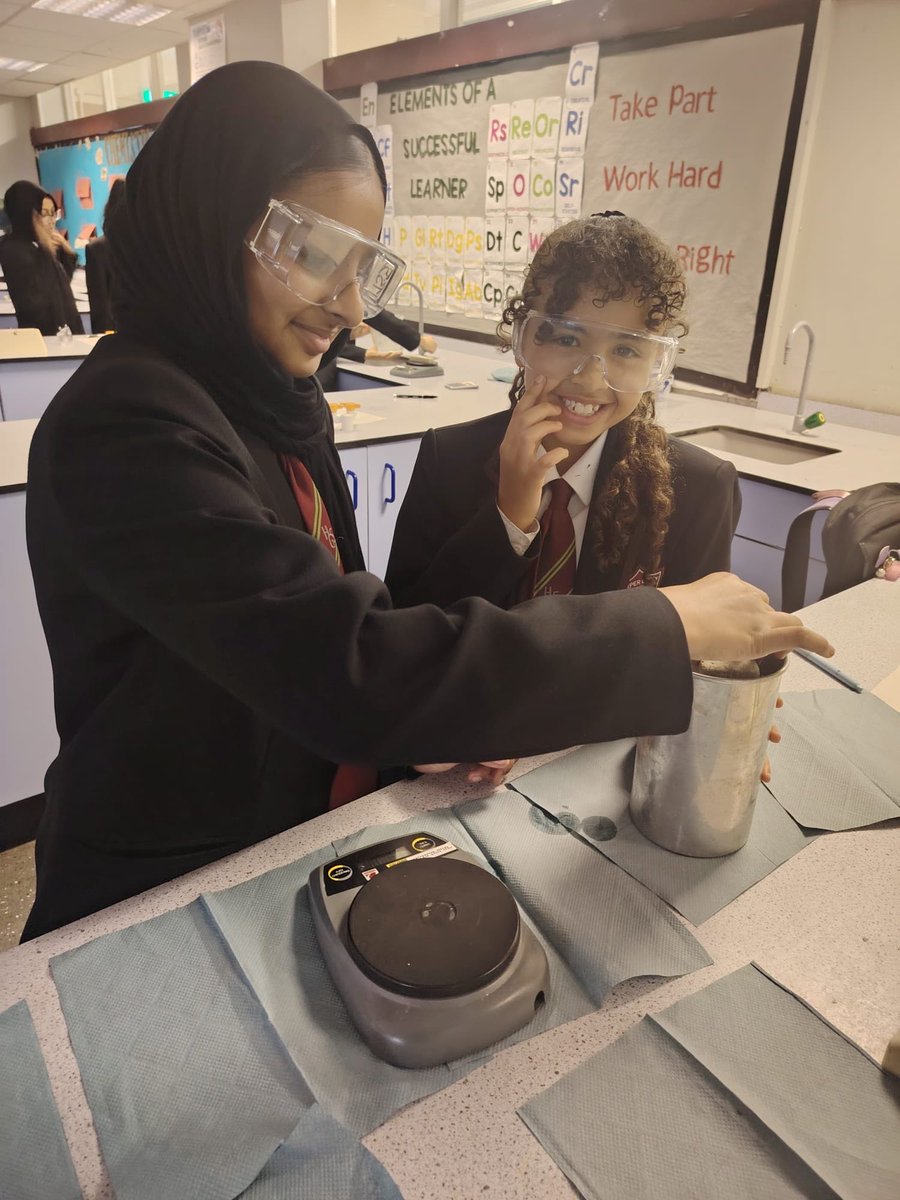 Some fantastic work from opposite ends of the age range in science today. Mr Eaton’s Y11 Physics class were engrossed as he demonstrated Newton’s Second Law of Motion. Whilst Miss Iqbal’s Y7 class skillfully investigated the density of objects! <a href="/HarperGreen/">Harper Green School</a>