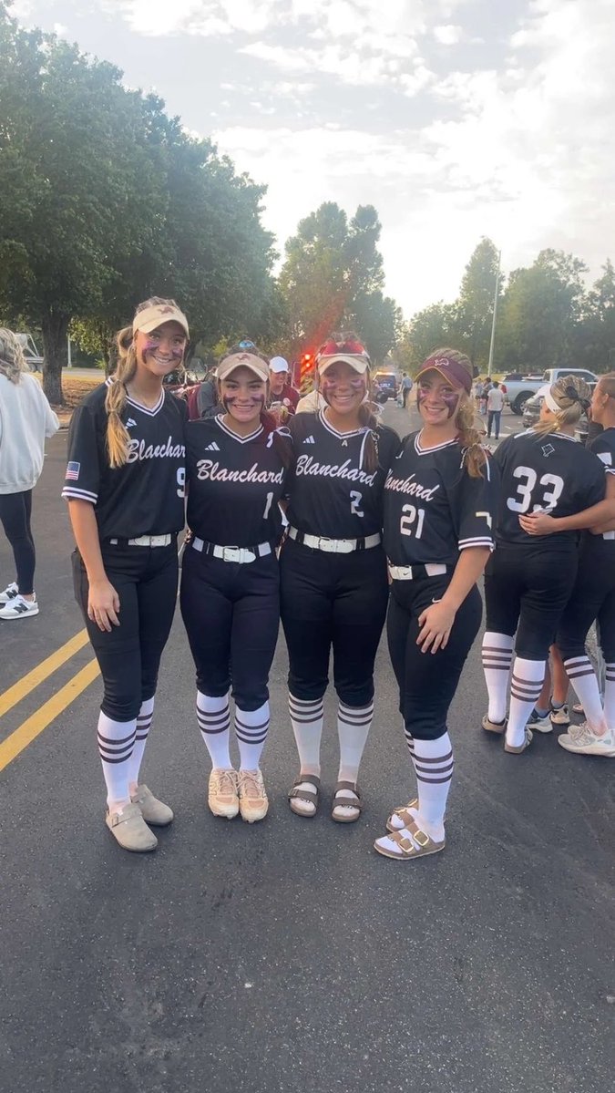 peytonmhector's tweet image. On our way to the 🛳️ after winning 3-8! Let’s finish it! #DWWD #takestate 
@MojoPardue @blanchard_SBall
