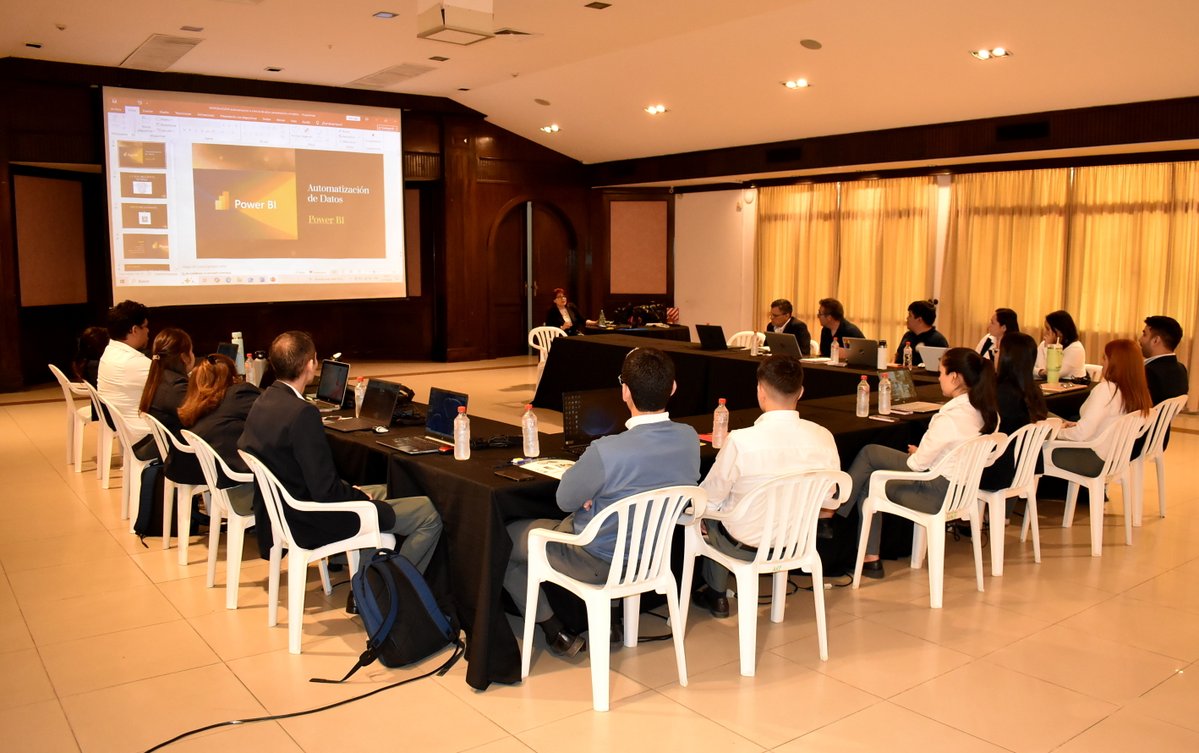 arp_py's tweet image. FUNCIONARIOS DE LA ARP SE CAPACITARON EN AUTOMATIZACIÓN DE DATOS
Esta capacitación apuntó a fortalecer las competencias digitales de los participantes, ayudándolos a optimizar su desempeño profesional, informó el @Sinafocal
👉acortar.link/XEJP74