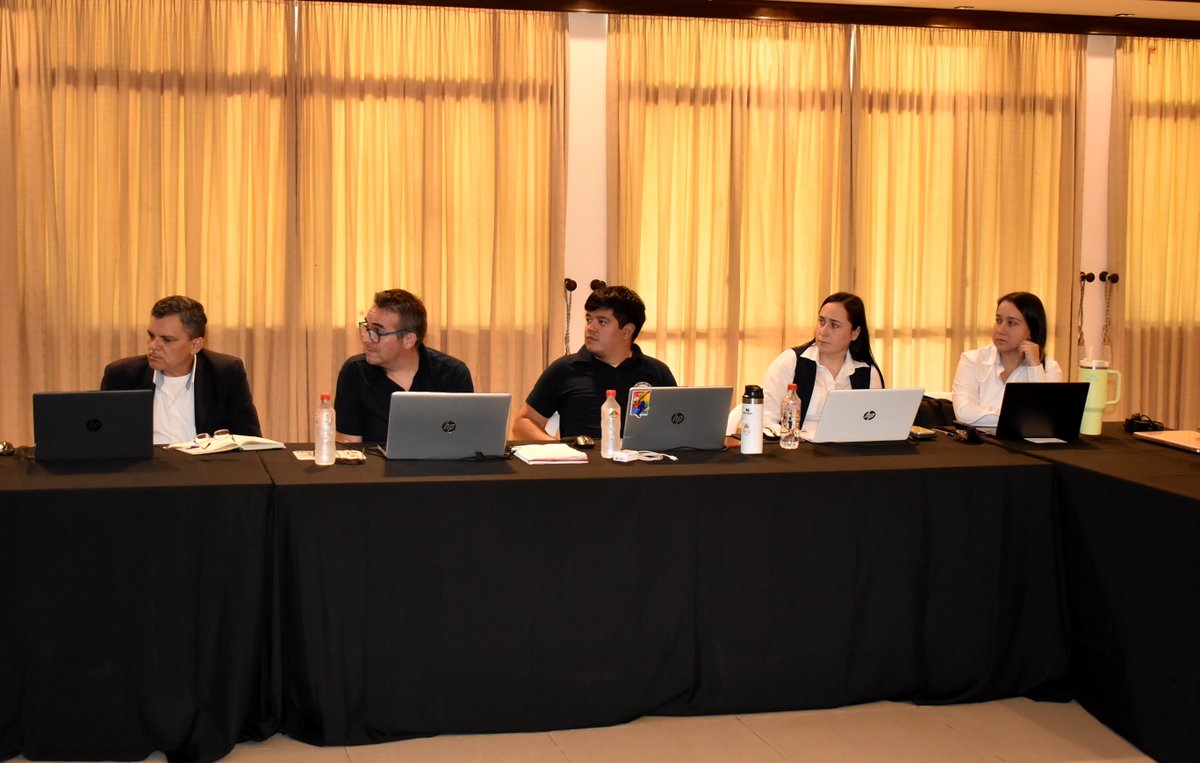 arp_py's tweet image. FUNCIONARIOS DE LA ARP SE CAPACITARON EN AUTOMATIZACIÓN DE DATOS
Esta capacitación apuntó a fortalecer las competencias digitales de los participantes, ayudándolos a optimizar su desempeño profesional, informó el @Sinafocal
👉acortar.link/XEJP74