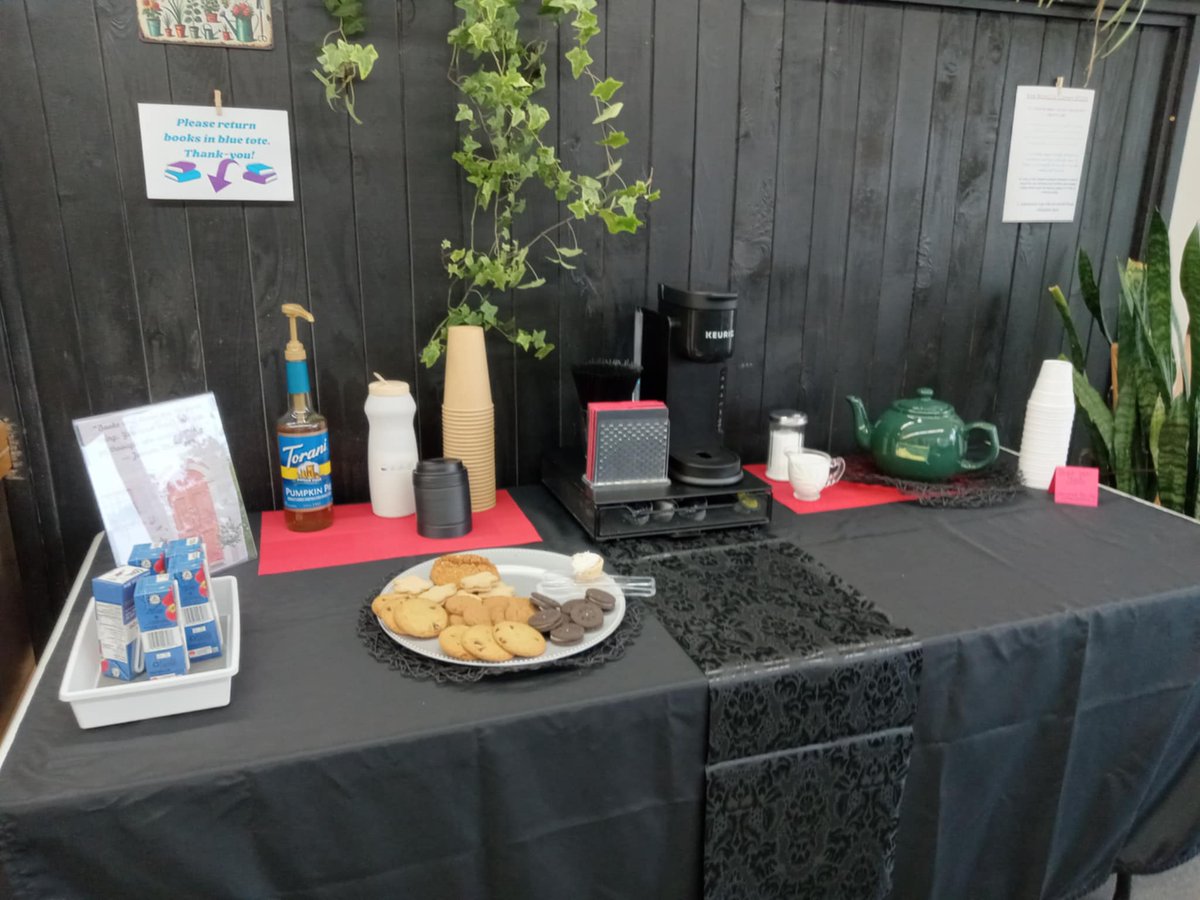 MelvilleLibrary's tweet photo. Thank you to all of our patrons for supporting us!  And a special thank you to my board and staff members who help me to be able to provide service to our community. I really do appreciate you all!

Robyn https://t.co/sNXS7F8FQe