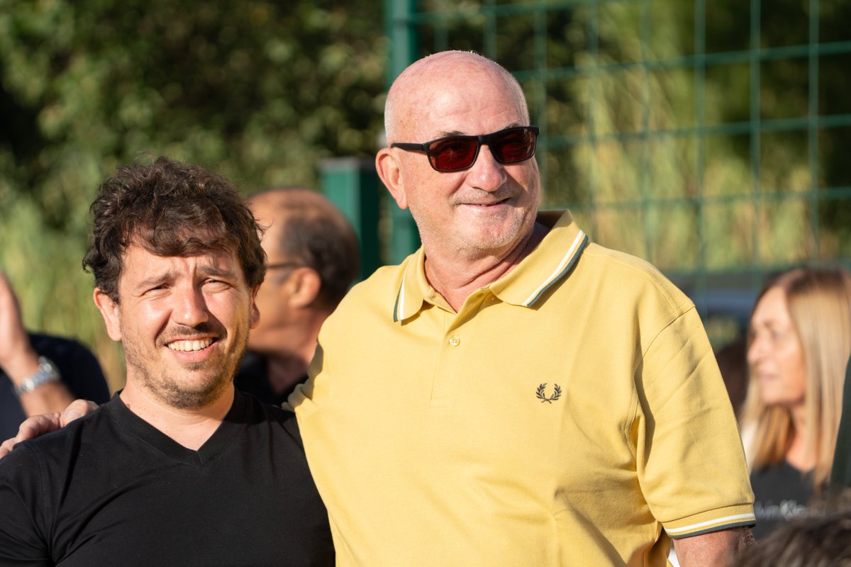 Mickaël Torre : "Unis, nous pouvons relever tous les défis"

👉 ac-ajaccio.corsica/article-unis--…

Le nouveau président ajaccien oeuvre dans l'ombre depuis sa nomination. Avec l'ensemble des nouveaux dirigents, il a pris les nombreux dossiers en main pour maintenir l'ACA en vie. Avant le