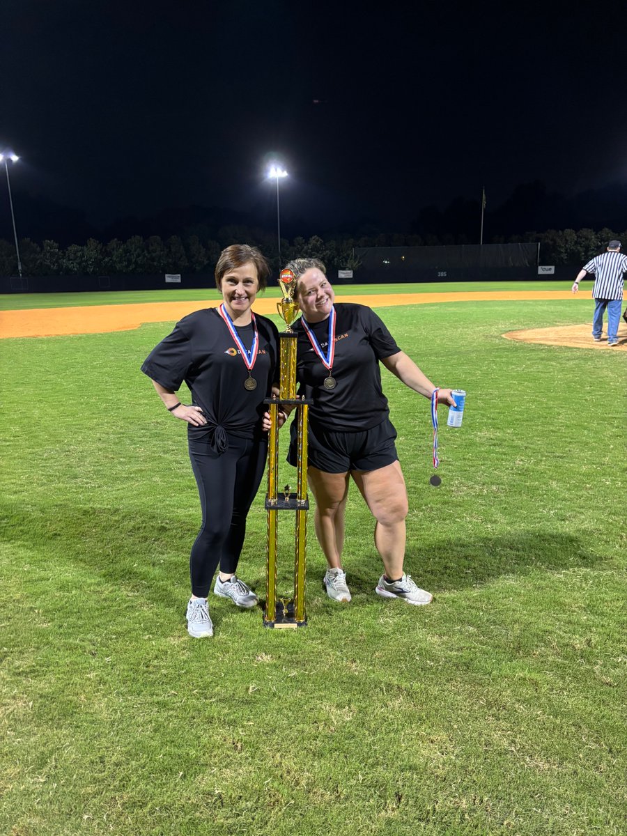 OneDataScan's tweet image. What a great finish to our Kickball Tournament with Honda Finance! Thanks to all participants! 🎉