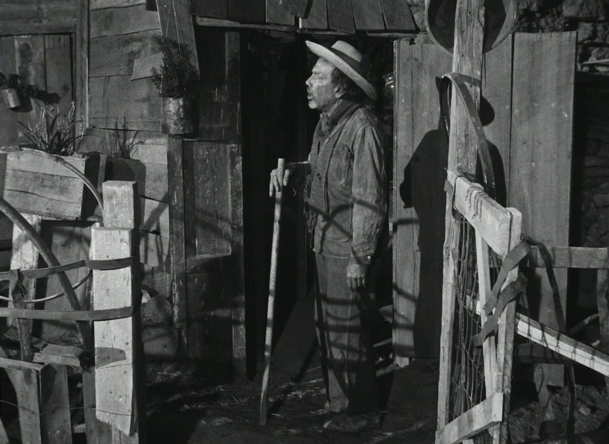 inforealmexico's tweet photo. Los olvidados (1950) de Luis Buñuel. https://t.co/lPBQUEI9LJ

Blu-ray 1080p (10.0 GB)
Con subtítulos opcionales en inglés https://t.co/leKftVJahn