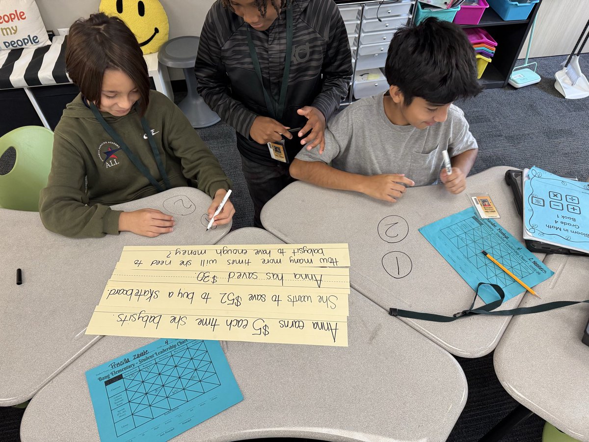 reallifeMsFrizz's tweet image. Figuring out multi-step word problems! #BangScholars #cfisdmath