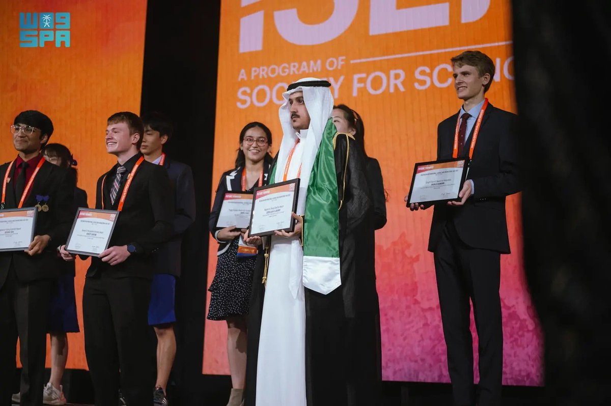 SPA_sci's tweet image. امتدادٌ سعوديٌّ لمسار الموهبة والريادة العلمي.. بطل آيسف يعمل مساعدًا لبروفيسور نوبل في جامعة كاليفورنيا بيركلي.
spa.gov.sa/N2422563
#واس_علمي