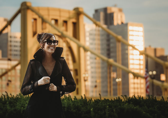 Jamsphere's tweet photo. Cathleen Ireland lights up the skyline with “In The City”! 🌃 This soulful, modern record pulses with life, love, and liberation. It’s the perfect soundtrack for the urban heartbeat! #CathleenIreland #InTheCity #Soulful #ModernRecord - https://t.co/nN4MTJQ6Jx https://t.co/QWD3VNQweV