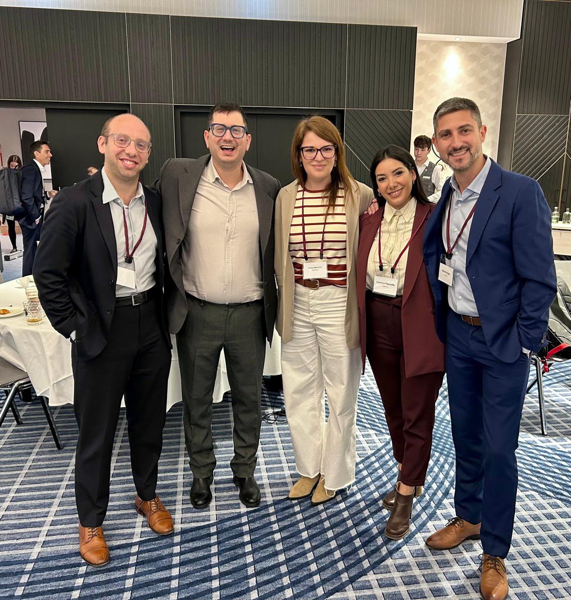 Martín Angel tweet media