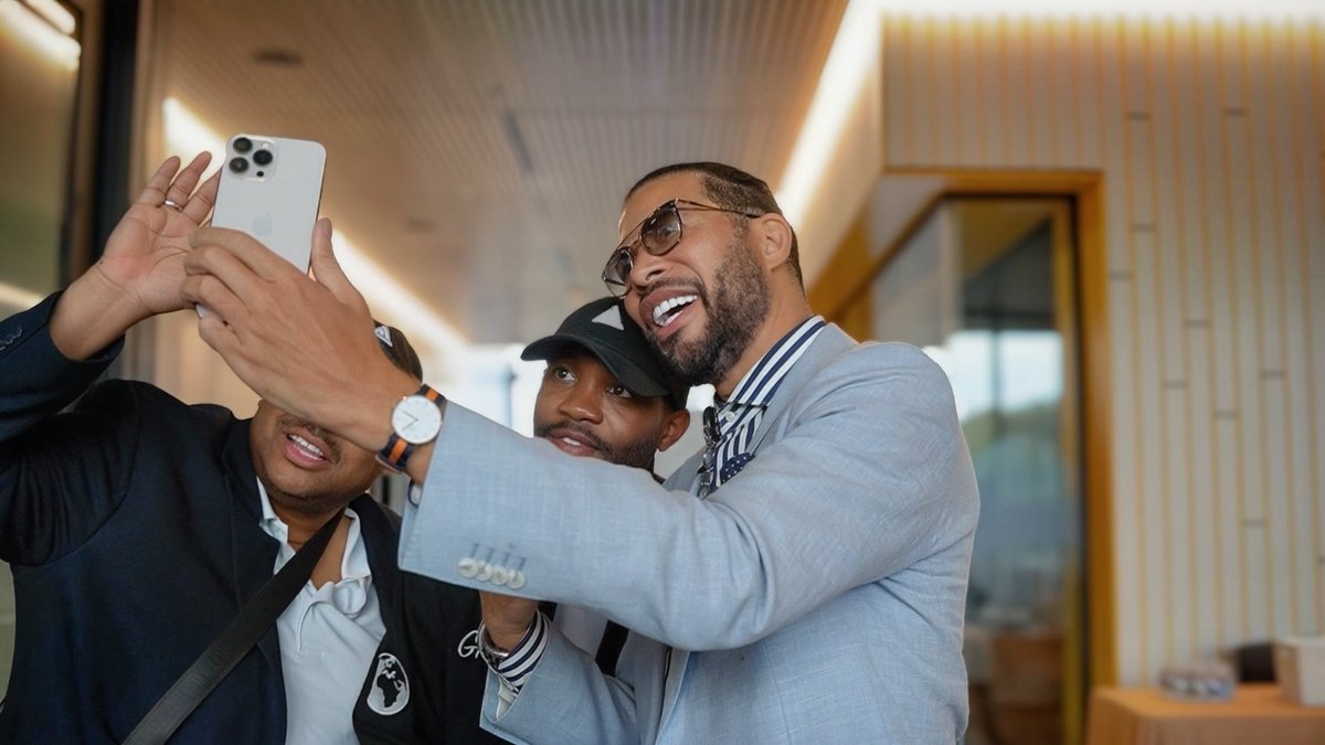 The smiles and faces when introduced to a new solution for
Higher ed.  <a href="/AssembleFYi/">Assemble.fyi</a>