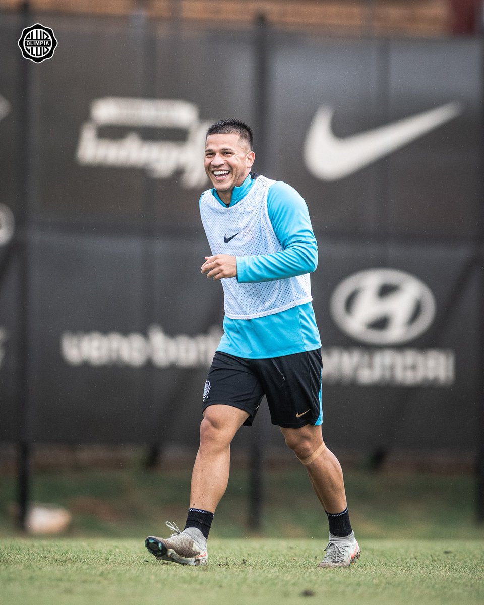 Club Olimpia tweet media