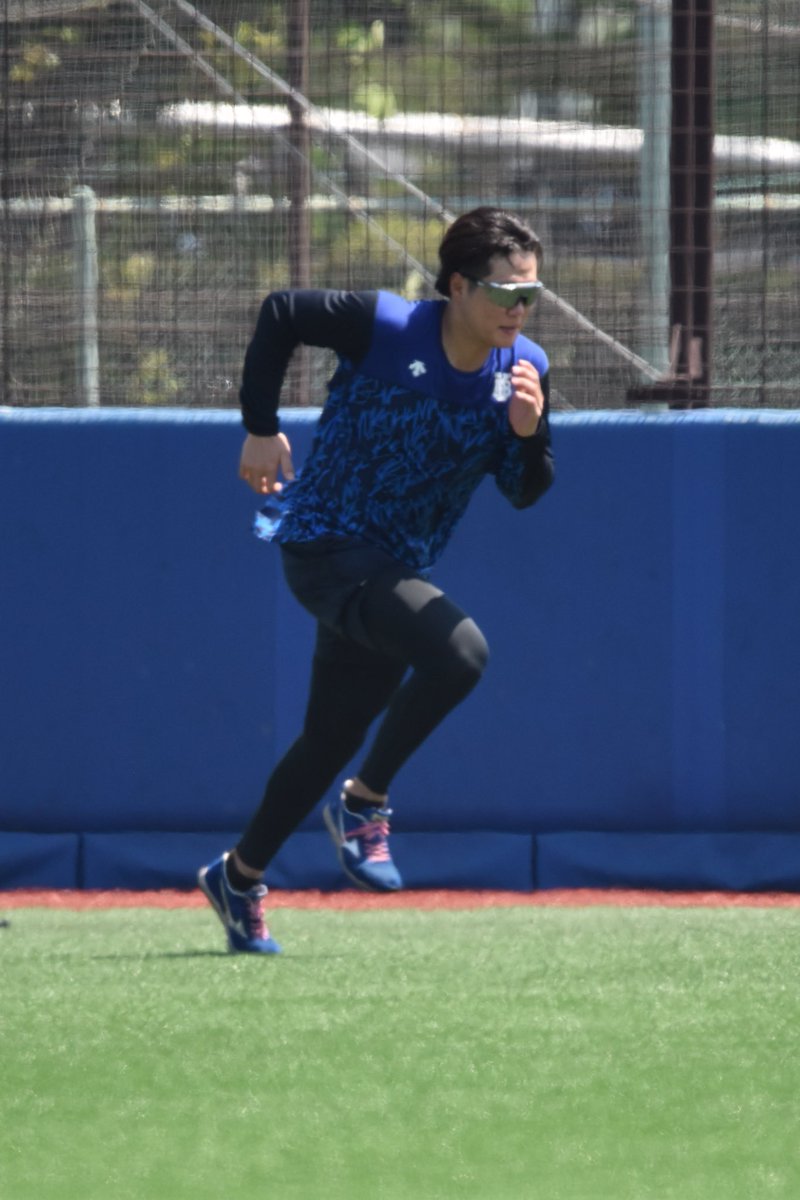 BayStars_luv_'s tweet photo. 📍2025.08.26追浜DOCK
登板前日頑張ってた✊🏻
 #若松尚輝 https://t.co/PyVuesVPLS