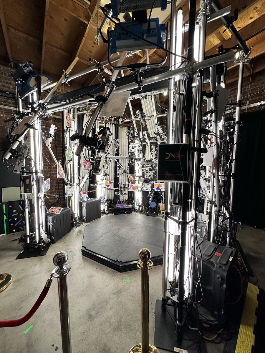 mattft's tweet image. LA @Techweek_ so far.

Great events all around across sectors:
- Construction / PropTech
- Healthcare 
-D2C / Fashion
- Media &amp;amp; Entertainment 

Big props to @a16z and @KatiaAmeri for another incredible week with high-quality people.