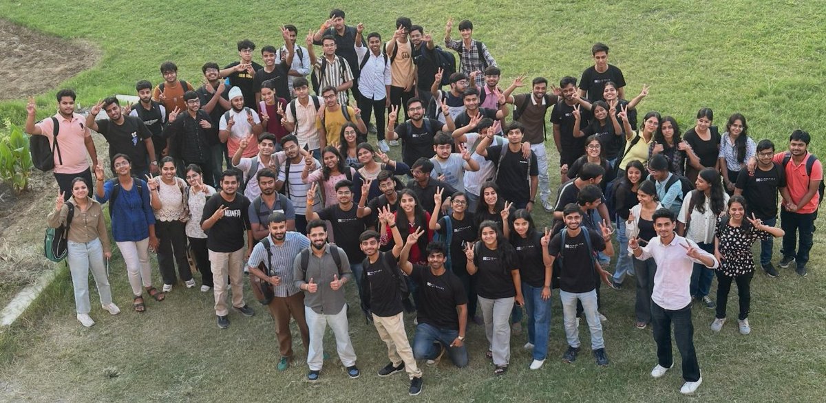 guptaAtharv07's tweet image. Day 27 of #100DaysOfCode ✅
Successfully hosted and managed the 3-day SUI Blockchain Workshop — learned a ton about blockchain!
After a super hectic day, barely managed to solve one LeetCode question and read a GFG doc. Gonna be more consistent and hardworking from tomorrow 💪🏽