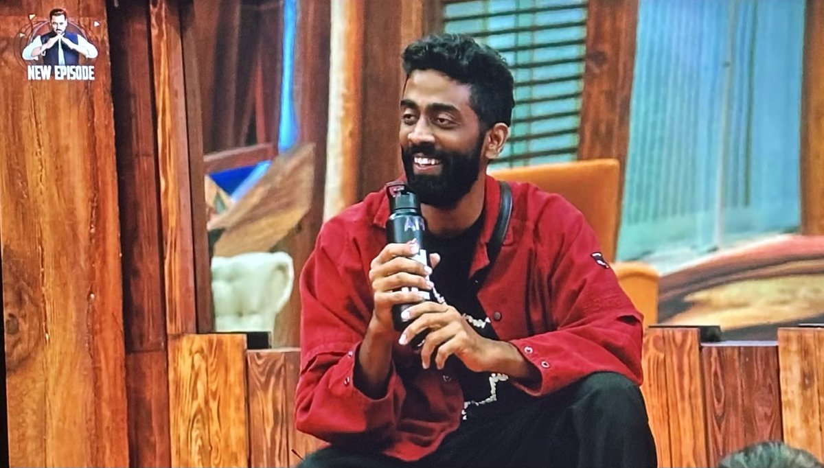 #PranitMore’s comedy shows are the highlight of this season. He makes the audience &amp; the housemates laugh. An awesome feat indeed. Rock on Pranit. Positive ray of sunshine this season! #BB19 #BiggBoss19