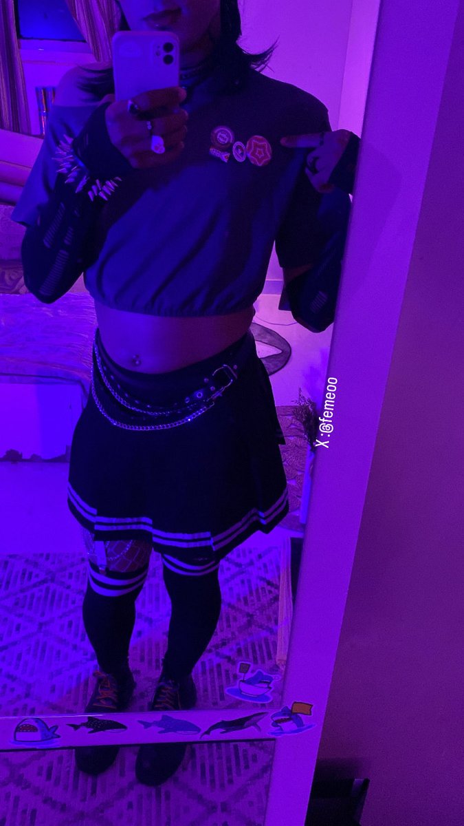 femyy🖤🍬:3 tweet media