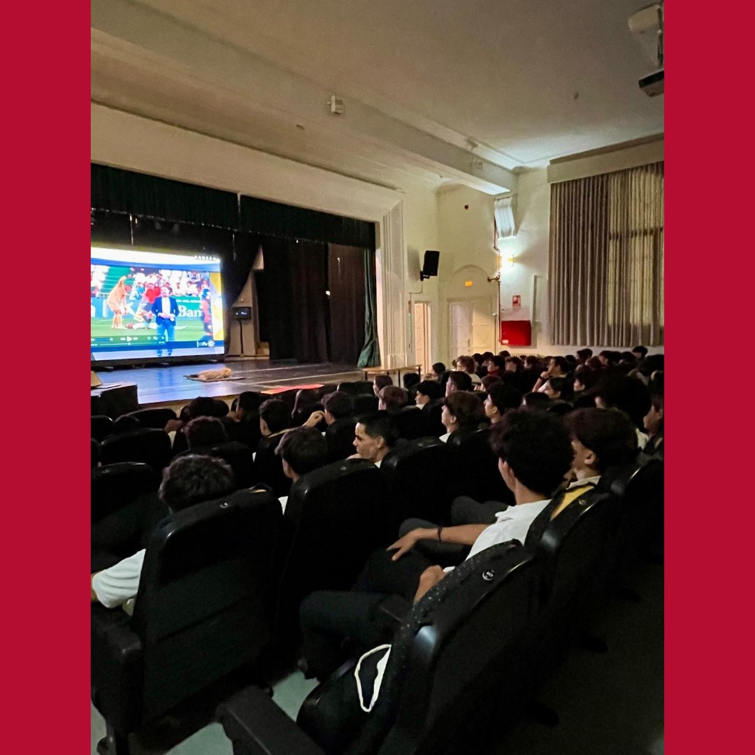 Hoy los alumnos de 4° de ESO han recibido un curso de primeros auxilios.#colegiosolicitanteIB