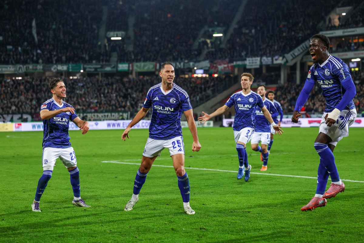 s04's tweet image. GEIL, JUNGS! 😮‍💨

#S04 | #H96S04