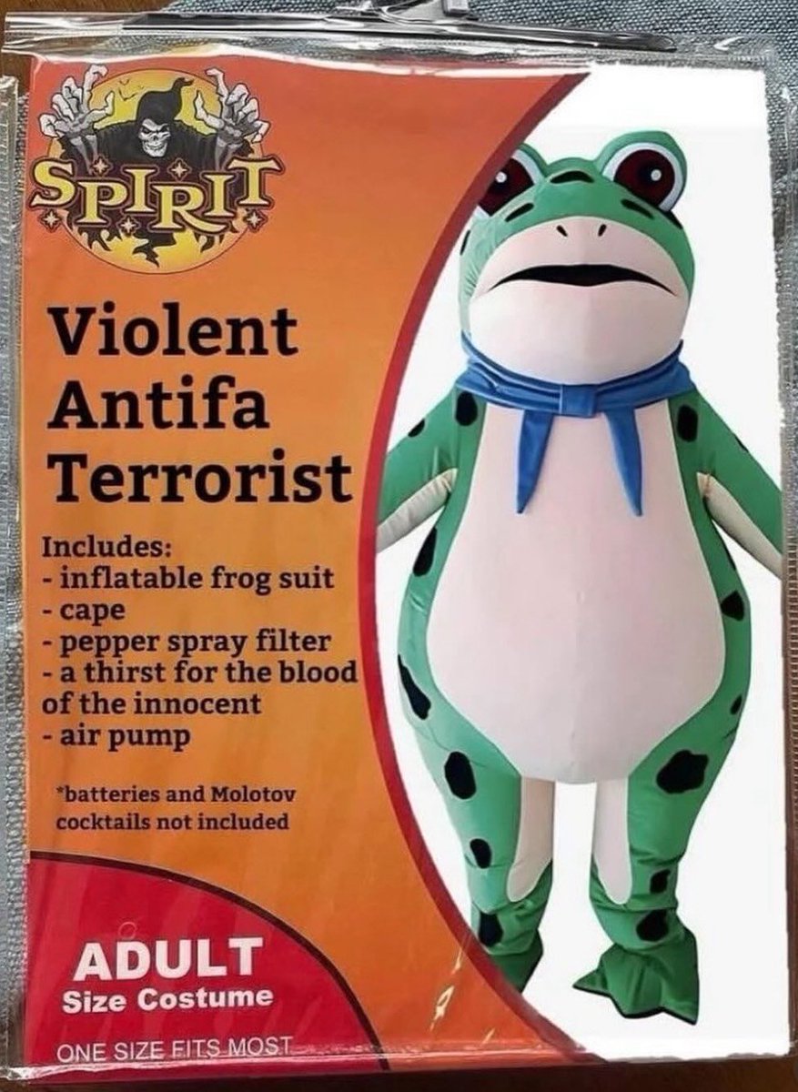 ThatTransKnight's tweet photo. The perfect costume for this Halloween https://t.co/PrudP5mmqx