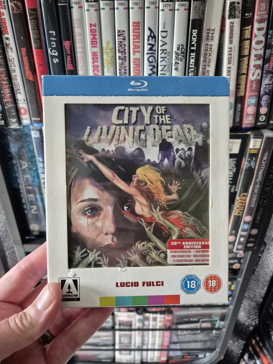 BadMovieCult's tweet photo. #31daysofhorror the #physicalmedia edition
Day 17 - City of the Living Dead (1980)
A reporter & a psychic race to close the Gates of Hell after the suicide of a clergyman caused them to open & the dead to rise
#halloweencountdown #cityofthelivingdead #horrorfans #horrormovies https://t.co/yDLlTaTwIG