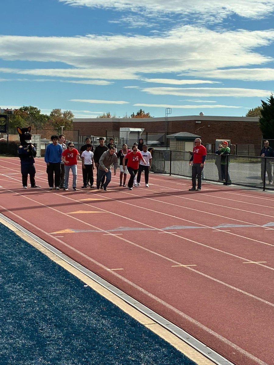 CB_Principal's tweet image. What an incredible time we had at Friday’s Pep Rally, thanks to the hard work and energy of our Student Council and the amazing leadership of Mrs. Vallone! 

The spirit, the excitement, the MUHL pride — 

🔥 GO MUHLS! 🔥

#MuhlPride #MJHSPepRally #ThankYouStudentCouncil #GoMuhls