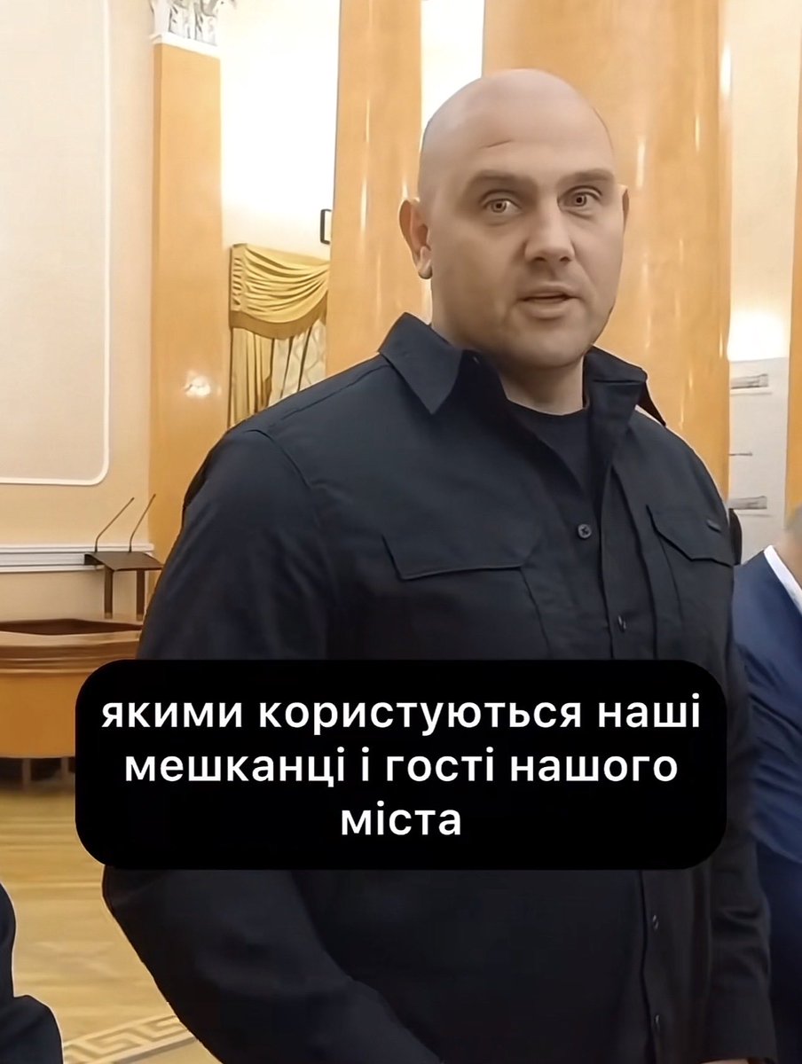 ReputationUA's tweet image. Лисак виглядає розумною і адекватною людиною.
Бажаю йому і Одесі успіхів!

Нахуй Труханова!
Нахуй Кличка!