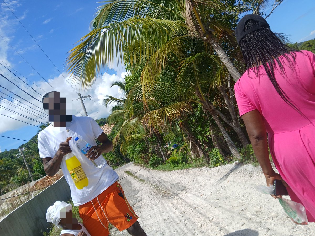 Even the fathers had a talk with us today for #ECCCommunityFlex in Breadnut Hill, St.Ann.
<a href="/ECCJA/">Early Childhood Commission</a> 
#12StandardsMatter #ParentingMatters