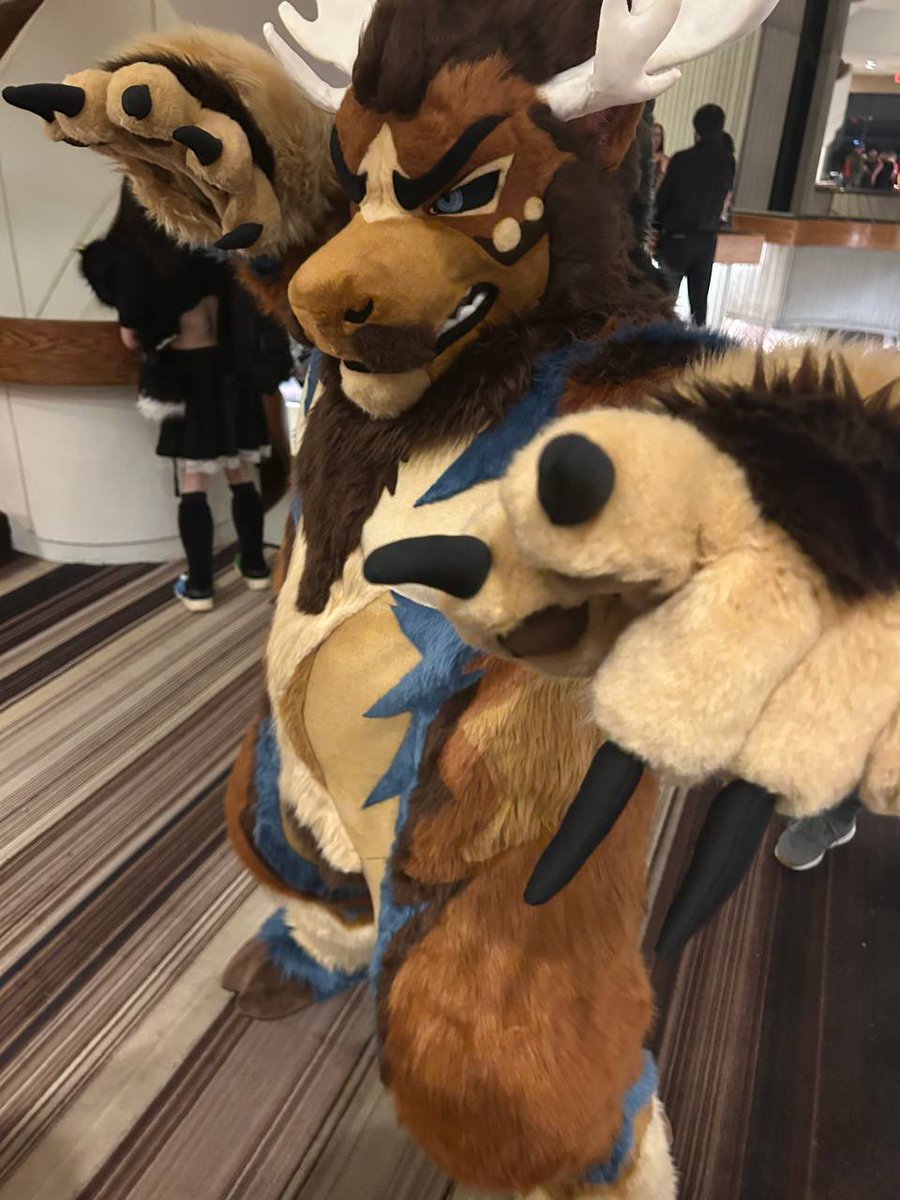 diffusemoose's tweet image. What flavor is your fursona? :9
