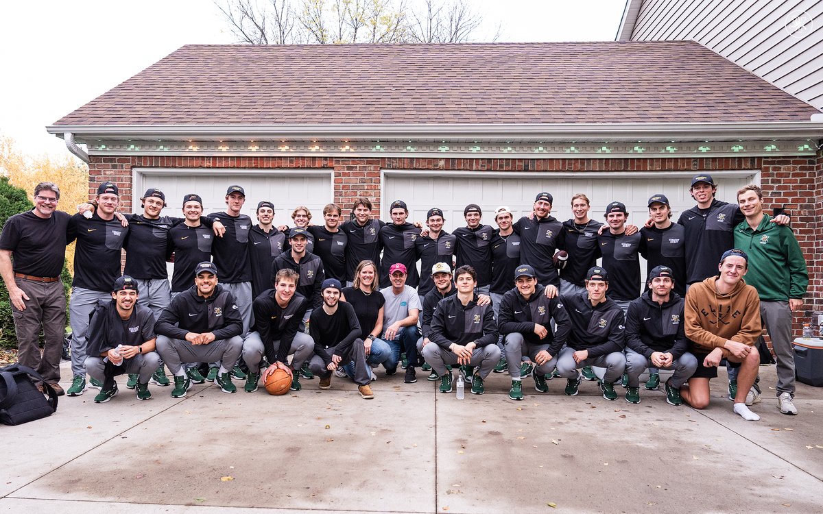 Big thank you to the Steenerson family for hosting the boys last night!
#802Hockey
