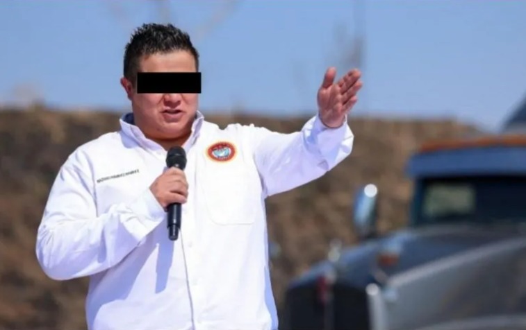 De acuerdo a la publicación de #DiarioCambio #LeobardoSoto es el padrino de #Nazario R., el operador criminal de las Cuatro Letras detenido por Harfuch.