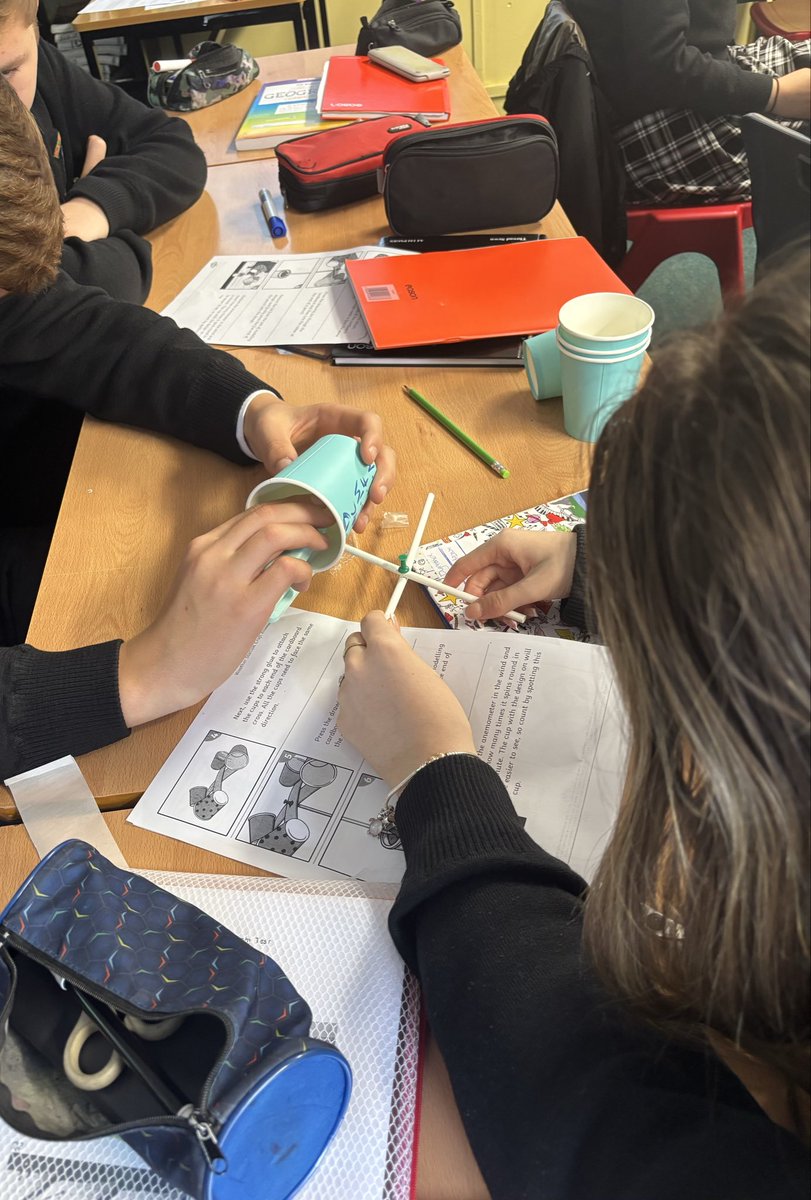 ms_friel's tweet image. Third years enjoyed making rain gauges and anemometers today to finish up their study of weather instruments. We’ve placed the rain gauges across the school to capture rainfall between now and midterm break next Friday! #jcgeography #weather @FingalCC