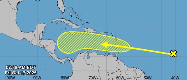 HuracanInfoCo's tweet image. 🟡SE MANTIENEN LAS PROBABILIDADES DE DESARROLLO

 Las probabilidades de desarrollo de la onda tropical se mantienen en 10% (en 48 horas) y 30% (en 5 días). 

Las soluciones de los modelos divergen a largo plazo. Los que tienen un desarrollo rápido, llevan al sistema en…