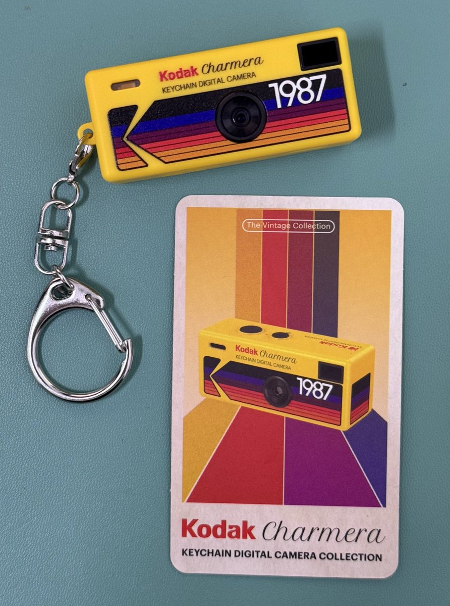 Adrián Romero Hdez (@adrian_romero_) on Twitter photo La nueva Kodak Charmera recien llegadita de <a href="/REVELABstudio/">REVELAB Studio - Film Lab & Shop</a> La nueva Kodak Charmera recien llegadita de <a href="/REVELABstudio/">REVELAB Studio - Film Lab & Shop</a>