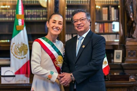 Saludamos la posición digna y consecuente de la Presidenta <a href="/Claudiashein/">Claudia Sheinbaum Pardo</a> y del Presidente <a href="/petrogustavo/">Gustavo Petro</a> con relación a la denominada Cumbre de las Américas. 

Su determinación de no asistir a un foro basado en la subordinación y en la exclusión son un ejemplo para todo el
