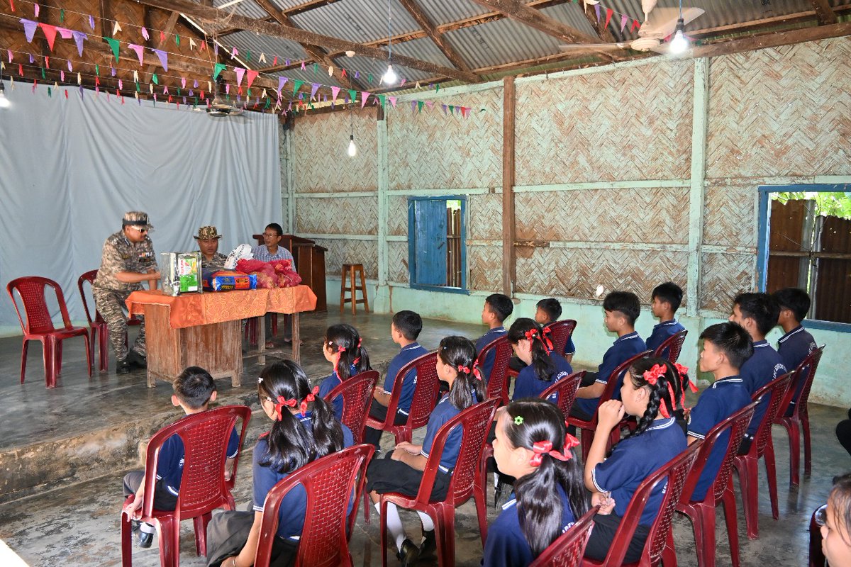 Today on 17/10/2025, 87 Bn CRPF distributed ration to the child residing at orphanage home, Uchathol, Jiribam in the presence of Shri Tapan Kumar, Comdt &amp; Shri Michael Vanlalruot, 2-I/C - 87 Bn.