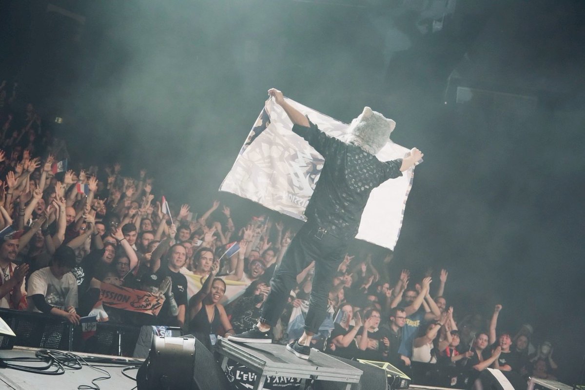 H.A.T.W. TOUR 2025 
📍 Live at  Le Transborduer, Lyon  

First time, and you were magnificent!  Plus we had Matt Cooper from Hands like Houses on stage with us!

🎟️ Tickets for the rest of the tour: MWAM.lnk.to/live2025