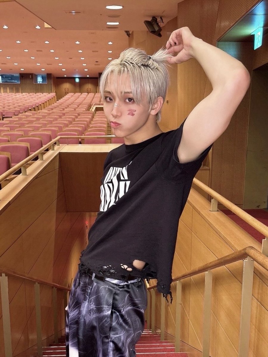 takaohayato_mg's tweet photo. #LUMINA  大阪DAY2ありがとうございました🔥

昨日に引き続き今日も2公演最高の盛り上がりをありがとう😎

大阪3公演でもらったパワーを次は福岡へ繋げていきます！！！
LUMINA TOUR駆け抜けます💨 https://t.co/76PRtF63nW