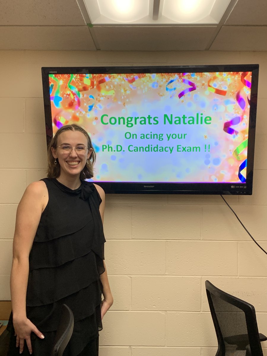 Celebrating the #DasGuptaLab's (and @NDScience's) newest PhD candidate, Natalie Kotlin! Natalie will study how catalytic RNAs evolve inside prebiotic goo aka coacervates.
