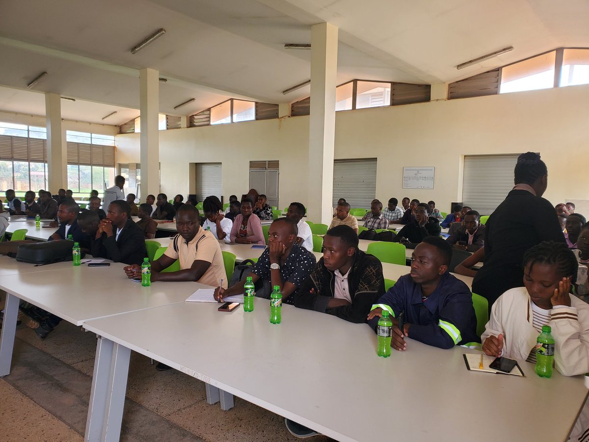 kess0fficial's tweet photo. Happening now: @UIPE_Uganda Mbarara Branch is hosting a Young Engineers Mentorship Workshop at @kabuniversity!
Learn about UIPE'S role, professional
development, and the ERB registration process. Don't miss!
#UIPE #Engineering #Mentorship
#KabaleUniversity #Mbarara https://t.co/nSyjdLsTE7