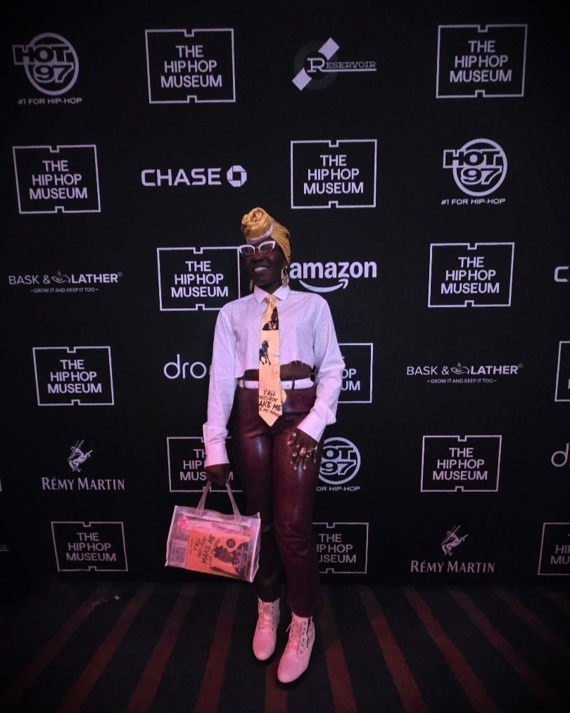 ᴇᴍᴍᴀ ʟᴇᴇ ᴍ.ᴄ. 🇺🇬👽👑 tweet media