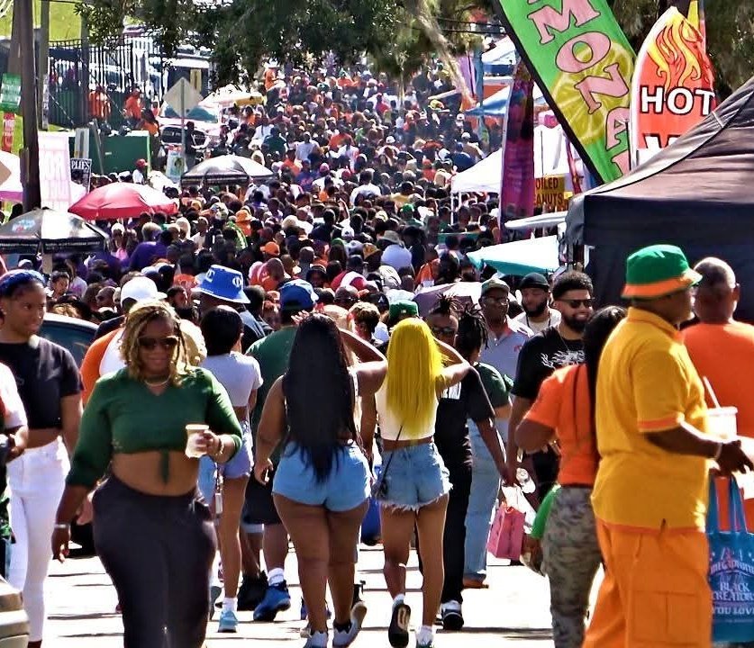 Florida A&amp;M Homecoming game against Alcorn State Sold-Out
☆ FAMU to provide large screens for students and supporters at a location outside Bragg Memorial Stadium for Saturday Game 
📷 Chuck Hobbs