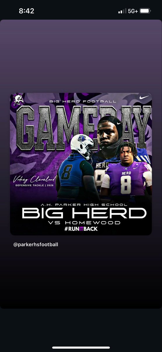 Whewww chile <a href="/Vodney_Clev/">Vodney Cleveland</a> your mom is so very proud of you!! The closer it gets to the final chapter of High School, I can’t control the emotions and flow of tears 😭😭😭😭😭 LORD I THANK YOU FOR ALL YOUR MERCY AND GRACE🙏🏾
#8🥰
#senior”26🎓
#Parker💜🏈